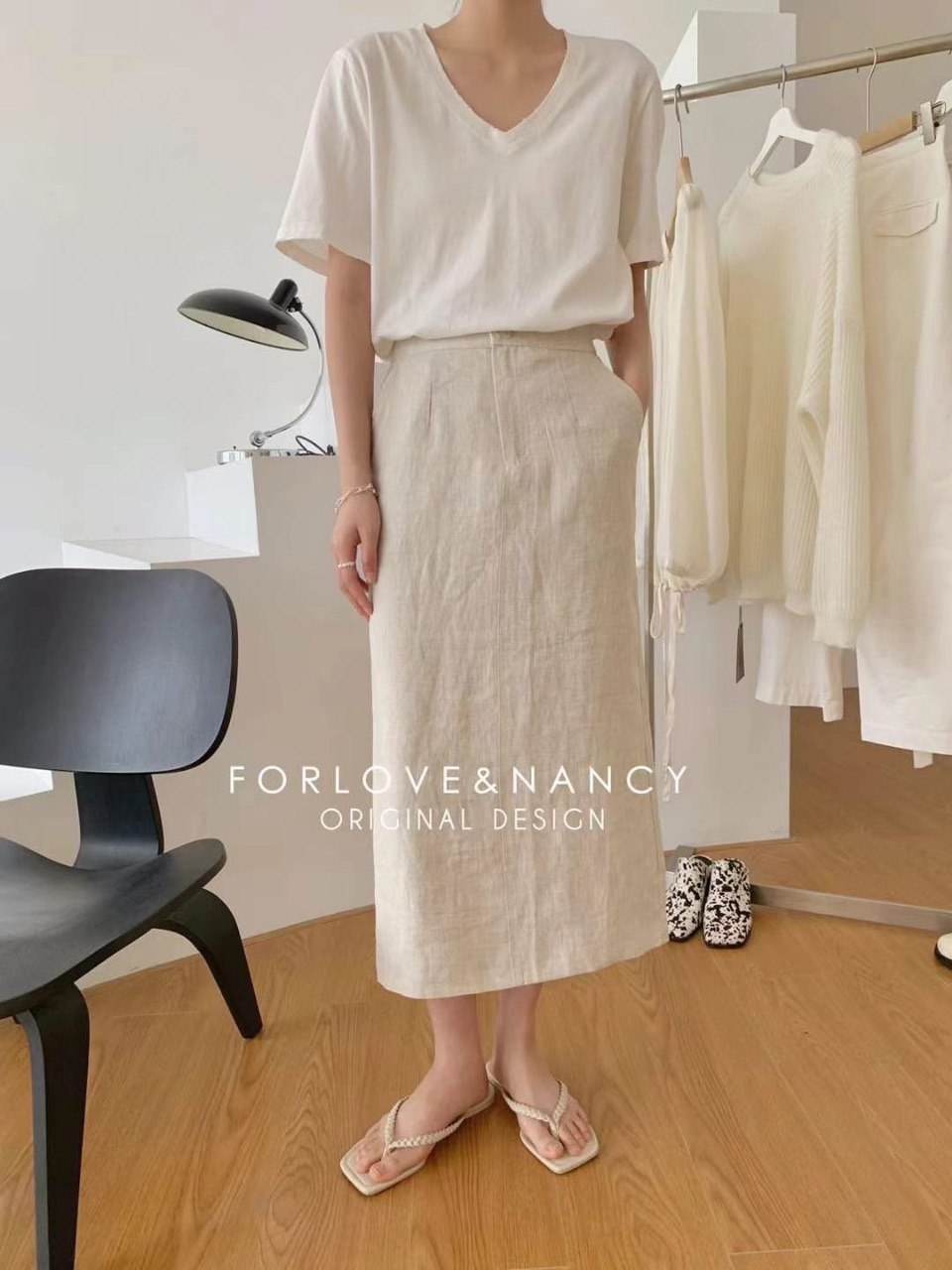 Спідниця лляна прямого крою з розрізом ззаду Black Gloss